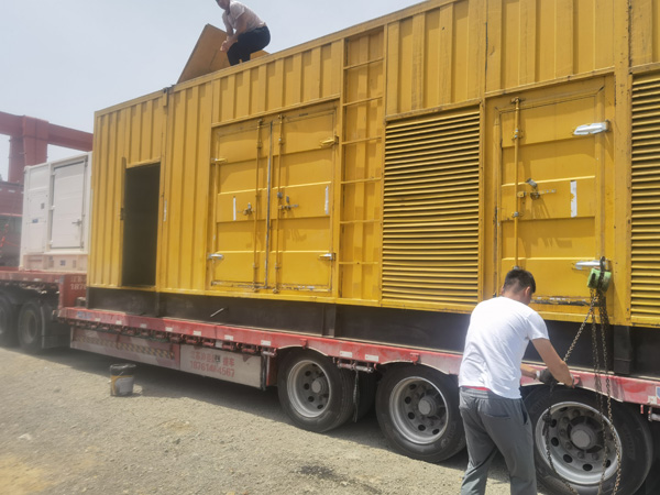 广平发电机出租100KW发电机需要什么规格的电缆线？
