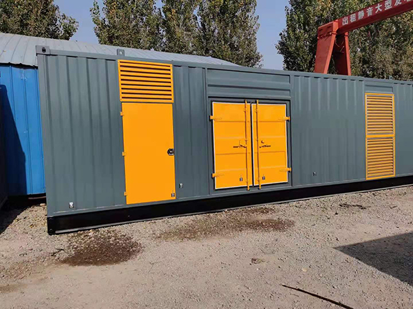 广平300kw 柴油发电机组用多大的空气开关？