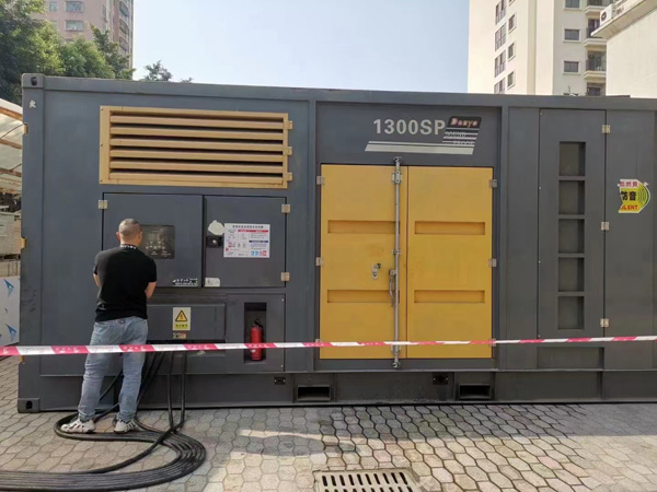 广平500KW发电机组冬季应该配多大的启动电瓶？