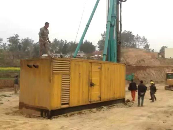 广平如何判断水冷式机油散热器密封件是否需要更换？